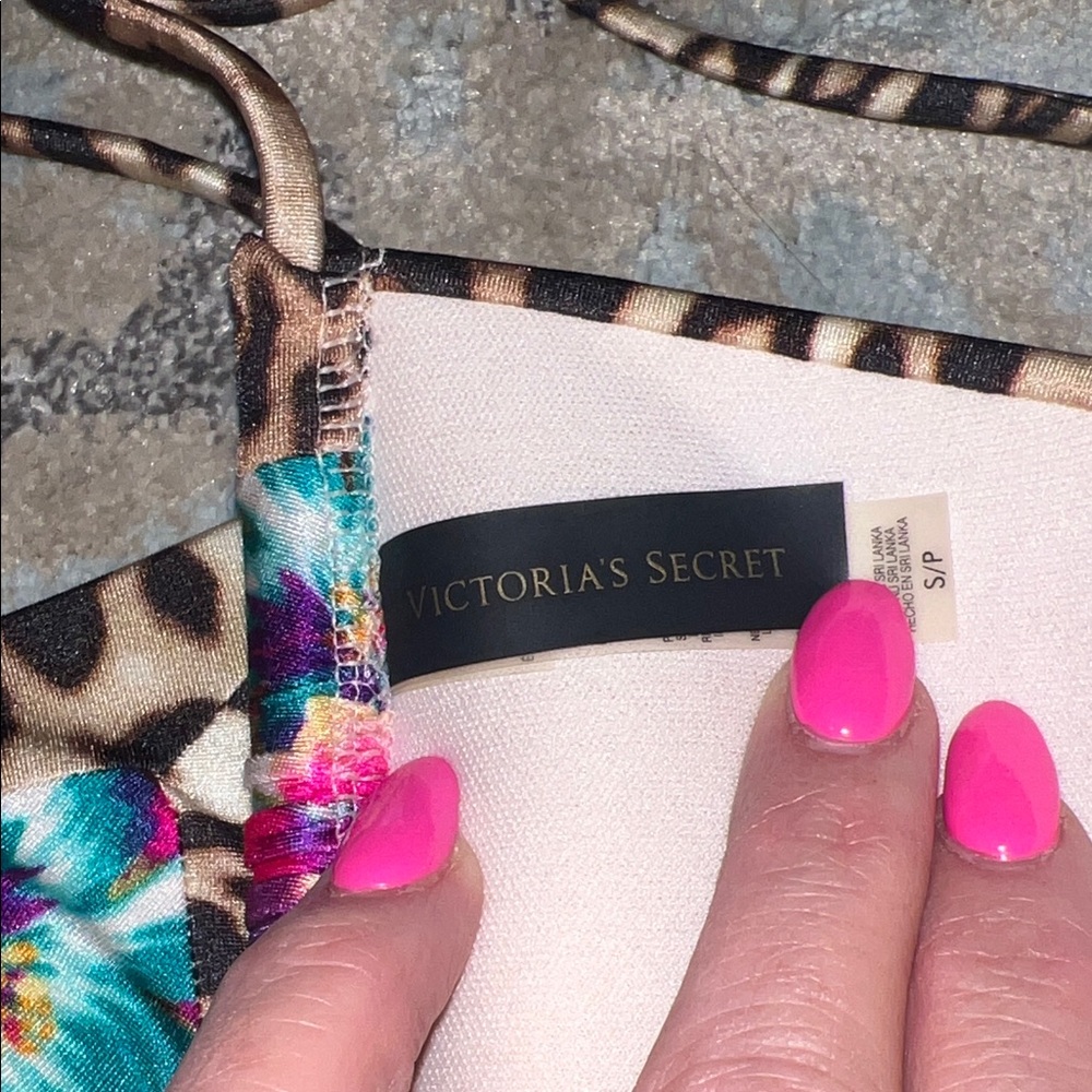 Victoria’s Secret Floral and Leopard Bikini - Picture 3 of 10